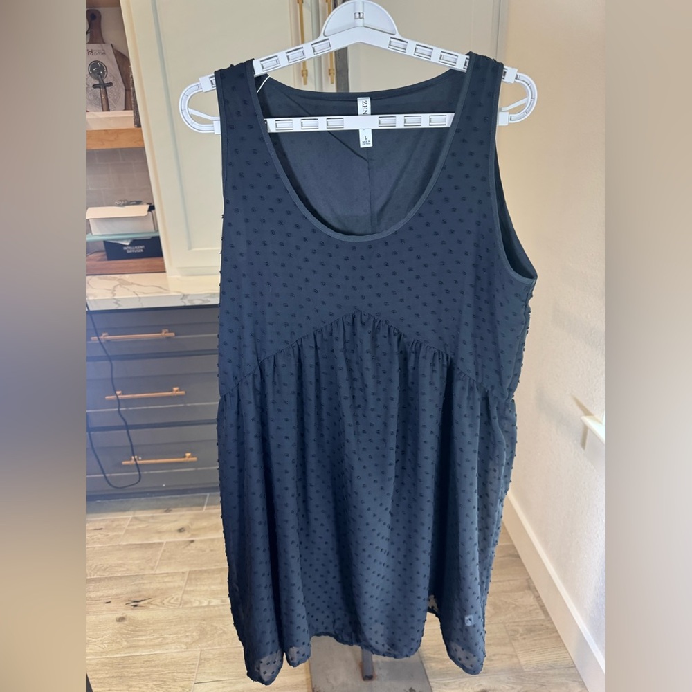 Boutique Zenana Black Swiss Dot Sleeveless Babydoll Dress – Size Large - NWOT